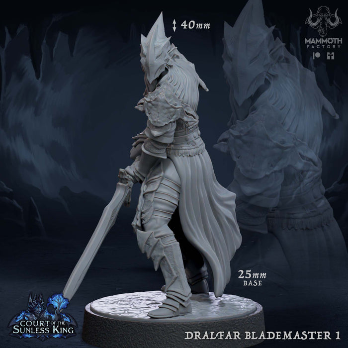 Dralfar Blademaster 1 | Court of the Sunless King | Fantasy Miniature | Mammoth Factory