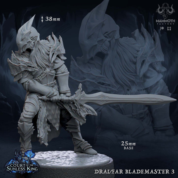 Dralfar Blademaster 3 | Court of the Sunless King | Fantasy Miniature | Mammoth Factory